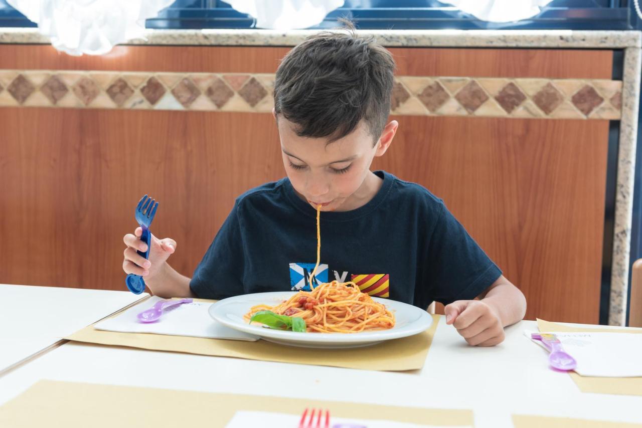 Hotel Brioni Mare Lido di Jesolo Dış mekan fotoğraf